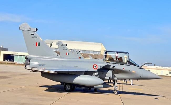 फ्रांस से भारत के लिए उड़े Rafale फाइटर जेट, नॉन-स्टॉप उड़ान के दौरान हवा में ही भरा जाएगा ईंधन