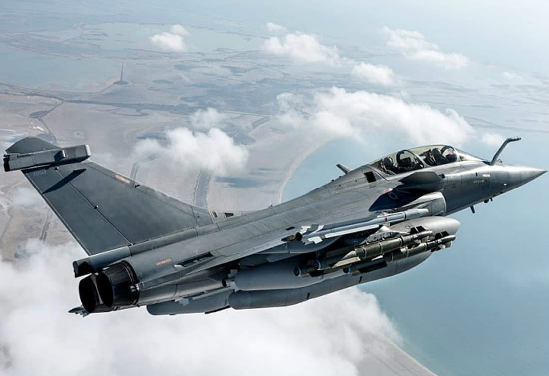 India China Face Off: चीन से लोहा लेने के लिए पीएम मोदी ने इमरजेंसी में मंगवाईं HAMMAR मिसाइलें, जानिए क्या है खासियत