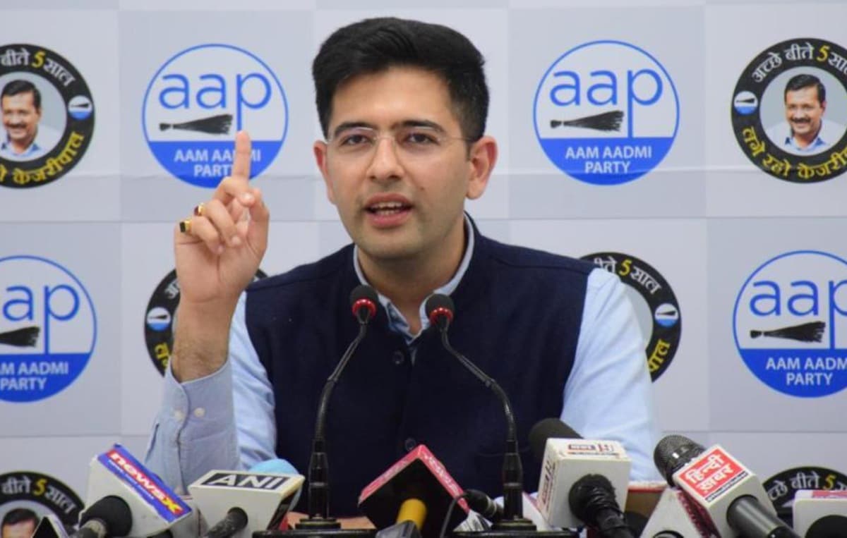 Gujarat Election 2022: पंजाब के बाद गुजरात भी जीतकर देंगे अरविंद केजरीवाल को ? जानें कौन हैं राघव चड्ढा