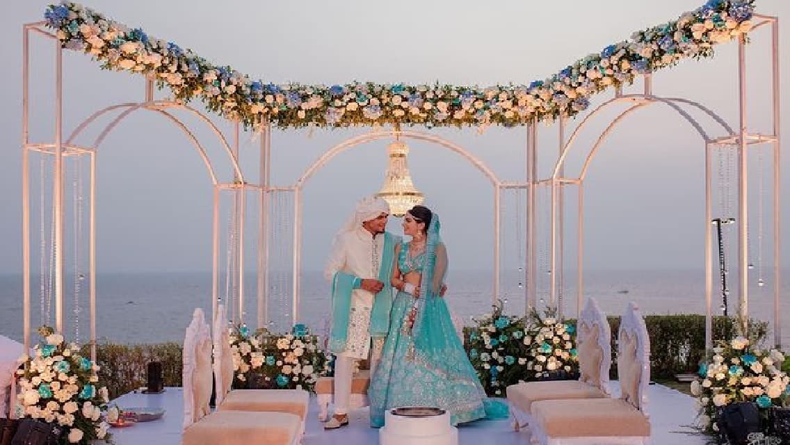 Rahul Chahar wedding: राहुल चाहर ने गर्लफ्रेंड ईशानी जौहर से की शादी, देखें तस्वीरें