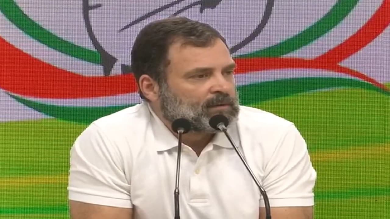 Rahul Gandhi: मानहानि मामले में जमानत मिलने के बाद दिल्ली लौटे राहुल गांधी, 3 मई को अगली सुनवाई