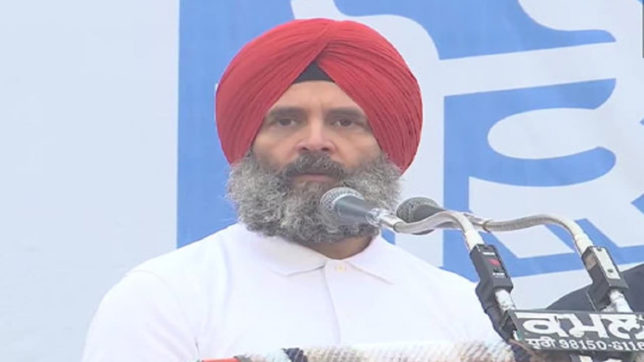 BJP-RSS पर गरजे राहुल गांधी, कहा- देश में नफरत का माहौल, भाषा-धर्म के आधार पर लोगों को लड़ाने की हो रही कोशिश