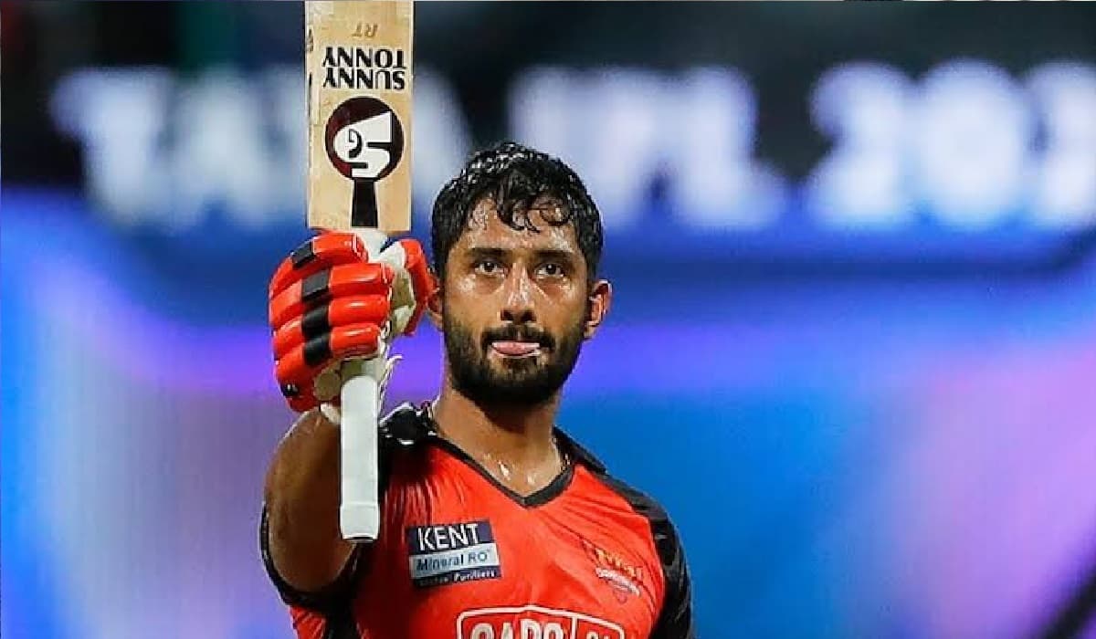 IND vs IRE: आयरलैंड दौरे पर राहुल त्रिपाठी को नहीं मिलेगा डेब्यू का मौका, इस पूर्व बल्लेबाज ने बताया कारण