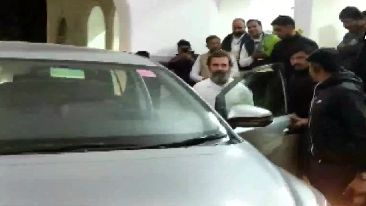 अशोक गहलोत और सचिन पायलट के बीच खत्म होगी सियासी खटास? बंद कमरे में राहुल गांधी ने दो घंटे तक की बात