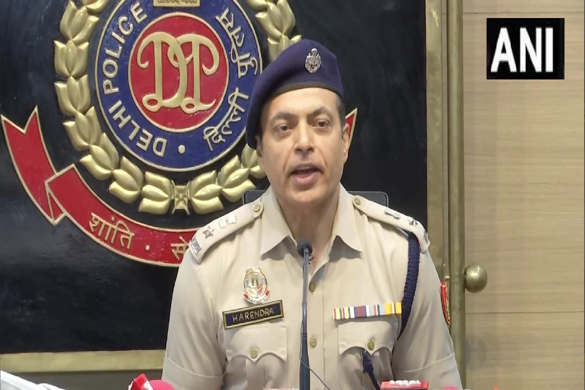 दिल्ली पुलिस की रेलवे यूनिट को बड़ी सफलता, फर्जी जॉब रैकेट का भंडाफोड़, मास्टरमाइंड सहित 5 गिरफ्तार