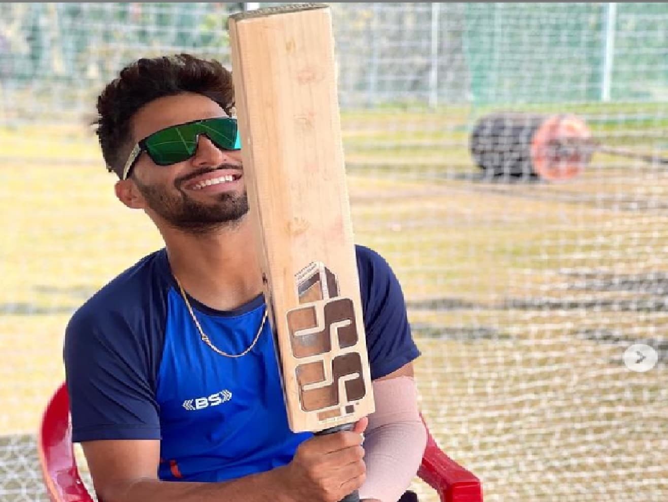 IPL 2021 : मुंबई के खिलाफ मुकाबले से पहले कोहली को मिल गया 'मैच विनर', 20 लाख के इस खिलाड़ी ने जड़ दिये 49 बॉल पर 104 रन