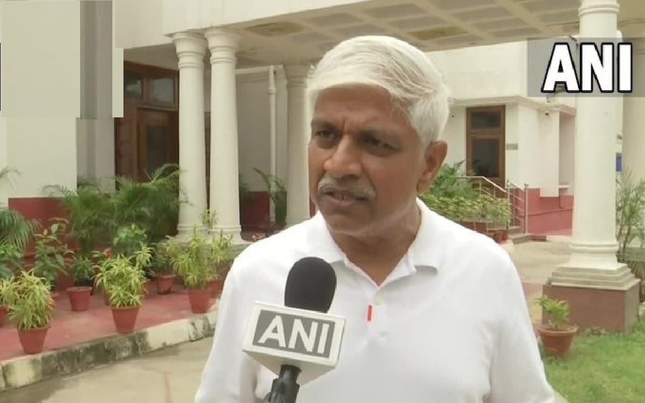 राष्ट्रपति ने केजरीवाल के मंत्री राजेंद्र पाल गौतम का इस्तीफा किया मंजूर, हिंदू देवताओं के अपमान का आरोप