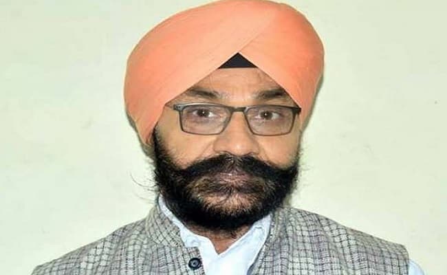 छत्तीसगढ़ के पूर्व मंत्री राजिंदरपाल सिंह भाटिया ने की खुदकुशी, अपने घर में लगाई फांसी