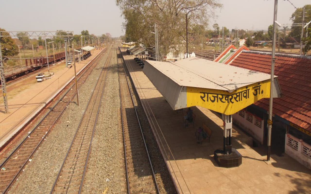 अमृत भारत स्टेशन याेजना : 6 अगस्त को चक्रधरपुर रेल मंडल के 4 स्टेशन का शिलान्यास, इस योजना के बारे में जानें