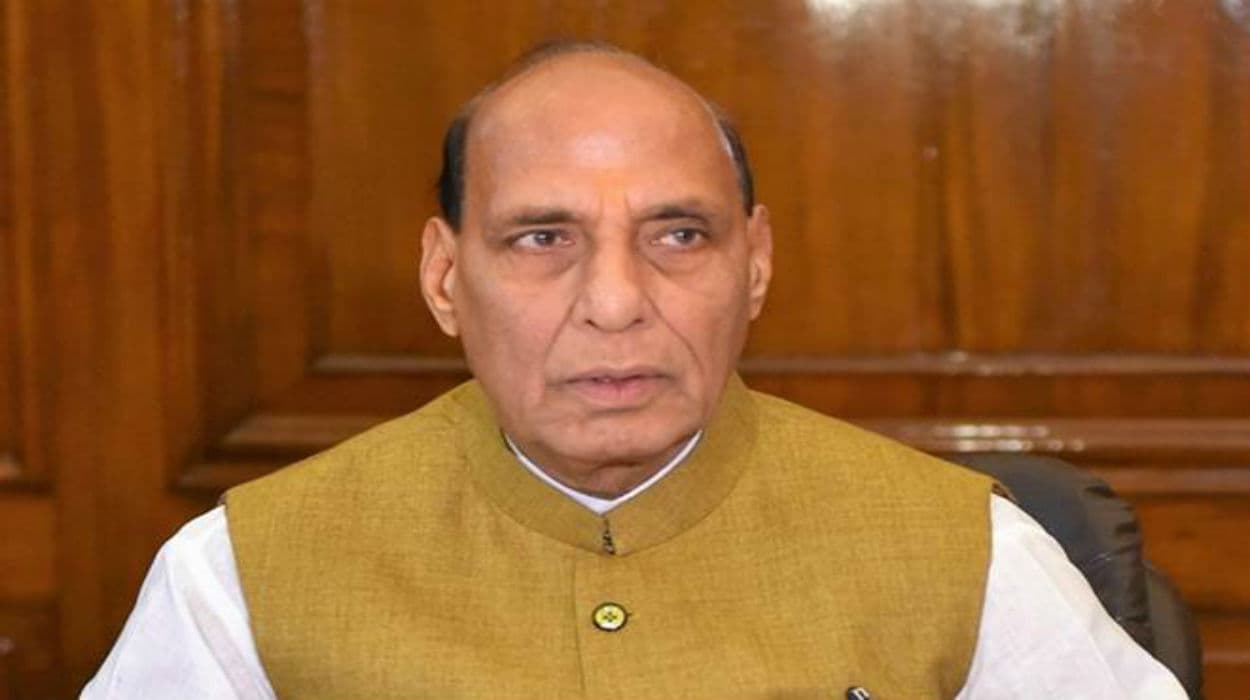 COVID-19 से उत्पन्न स्थिति के लिए रक्षा मंत्री राजनाथ सिंह ने सेना को किया अलर्ट