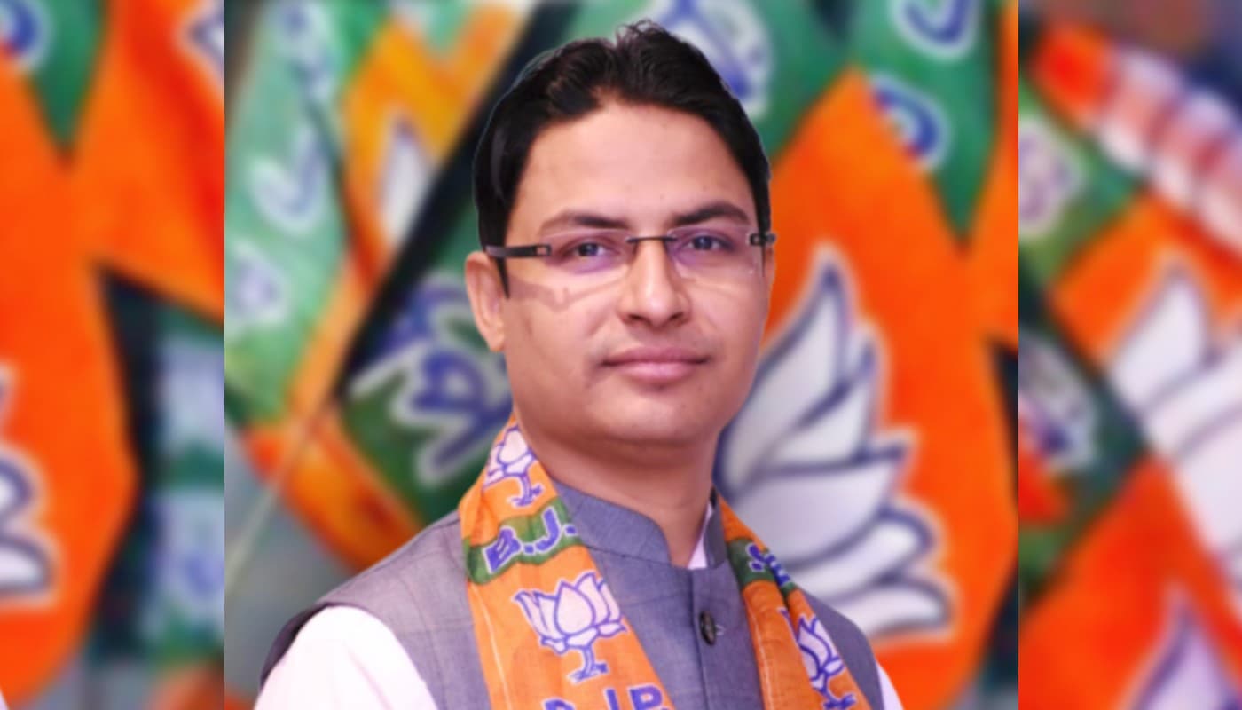 Bengal BJP News: जॉन बारला, नीशीथ प्रमाणिक के बाद उत्तर बंगाल के इस नेता को बीजेपी ने दी बड़ी जिम्मेदारी Bengal BJP News: जॉन बारला, नीशीथ प्रमाणिक के बाद उत्तर बंगाल के इस नेता को बीजेपी ने दी बड़ी जिम्मेदारी