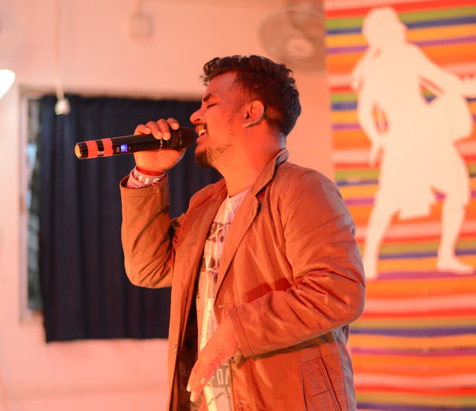 YouTube पर साहिबगंज के छोरे का धमाल, संताली गीत ‘जुरी तिन’ ने 24 घंटे में बनाया रिकॉर्ड