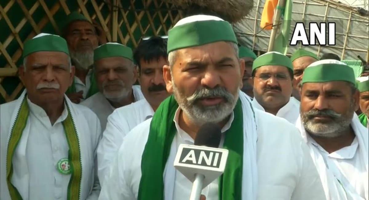 टिकैत की चेतावनी: किसानों के तंबुओं को गिराएगा प्रशासन, तो हम थानों और डीएम कार्यालयों के सामने गाड़ेंगे टेंट