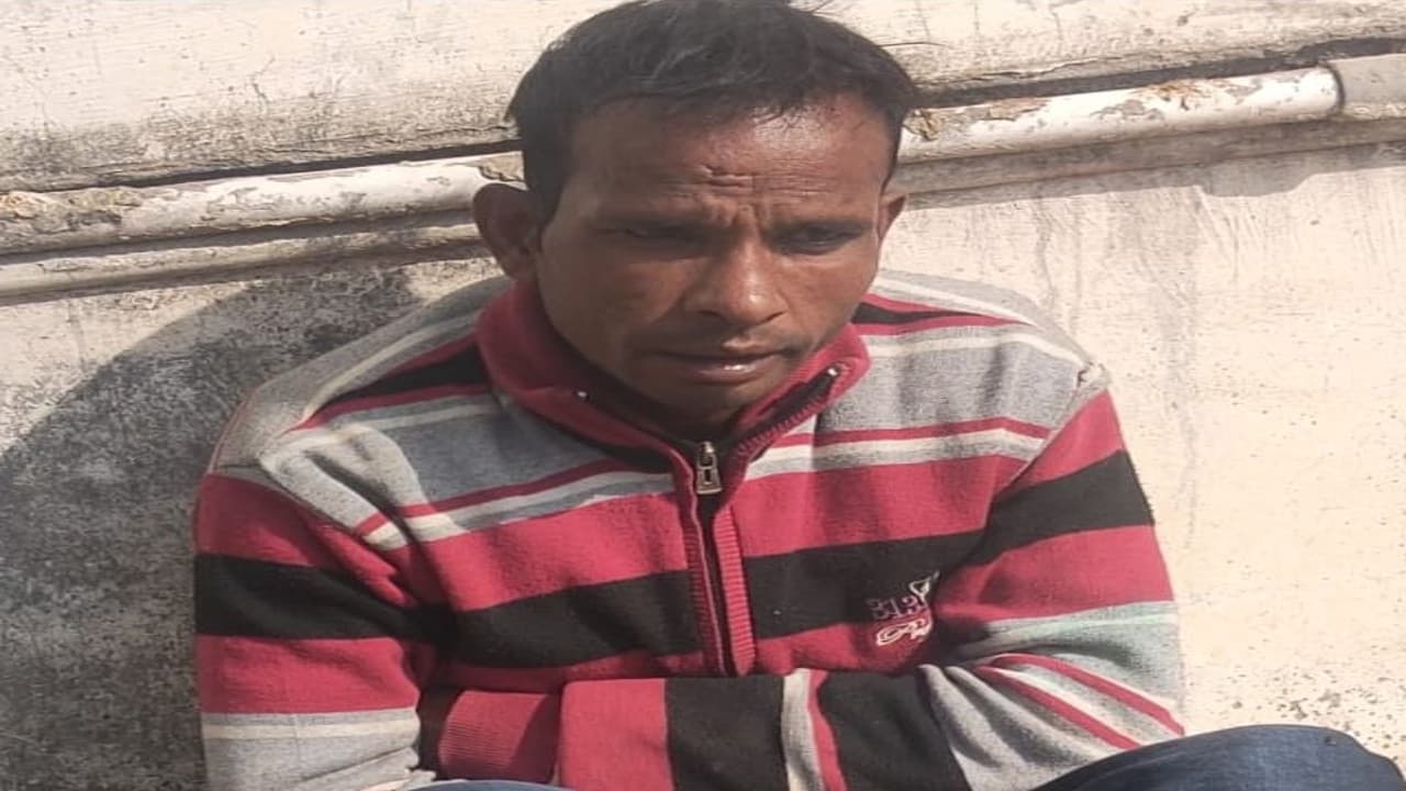 बच गयी नाबालिग की जिंदगी, शादी करने यूपी से एक अधेड़ पहुंचा कोडरमा, पुलिस ने दूल्हा समेत कई को हिरासत में लिया