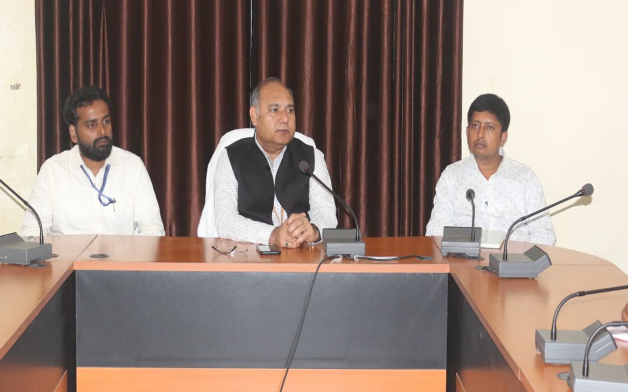 Jharkhand News: घट रहा गुमला का भू-जल स्तर, लोगों की बढ़ी चिंता