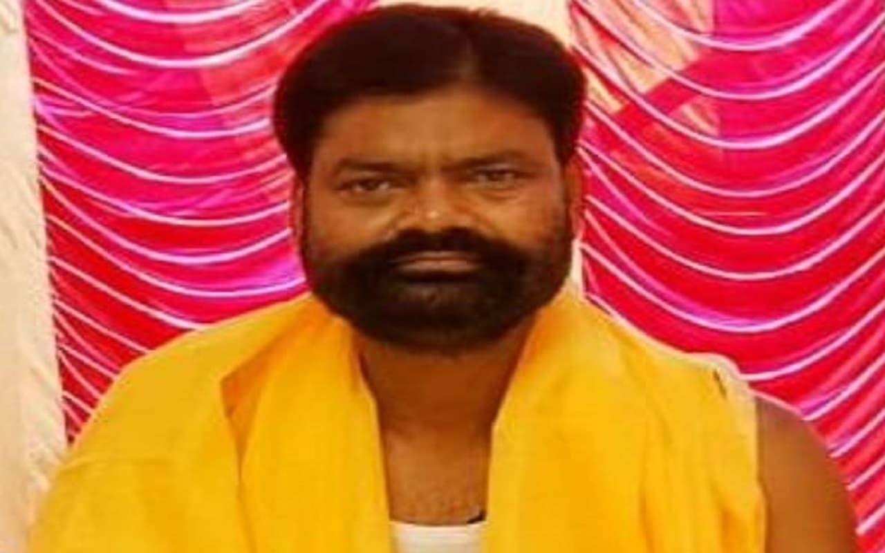 Jharkhand News: रामगढ़ में राष्ट्रीय कोयला मजदूर यूनियन के नेता रमेश विश्वकर्मा की हत्या, जांच में जुटी पुलिस