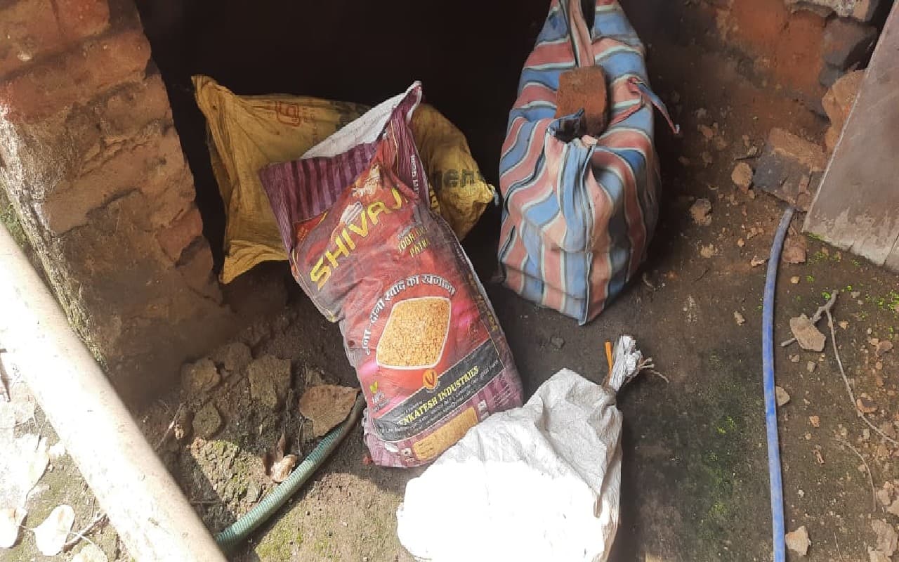 रामगढ़ के कुजू में पुलिस ने 50 किलो प्रतिबंधित मांस किया बरामद