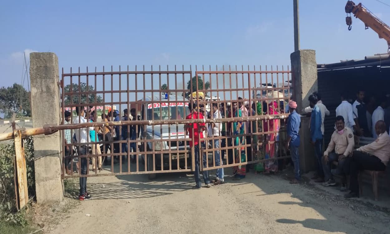 2 घंटे तक जाम रहा रामकी प्लांट, मृतक के परिजनों ने की मुआवजे की मांग