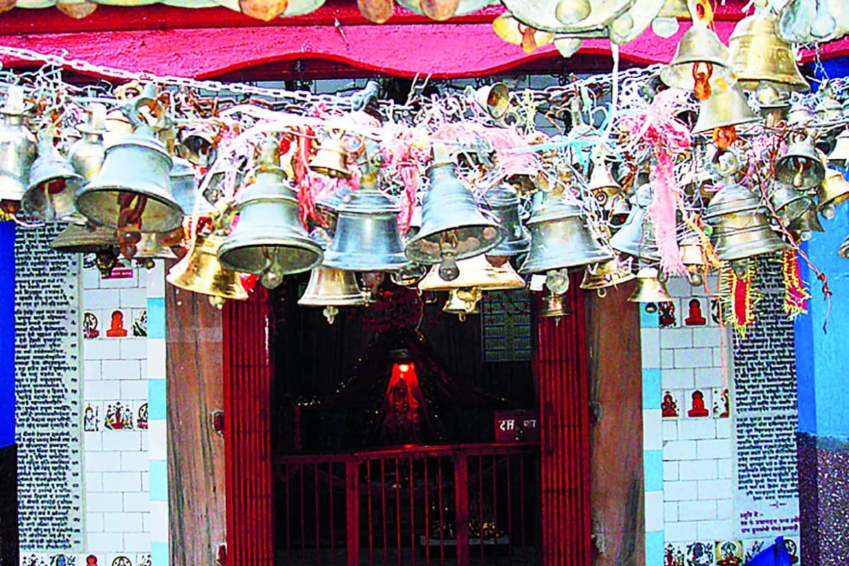 Tourism: छुट्टियों में रानीखेत घूमने का हो प्लान तो जान लें मशहूर जगहों के बारे में