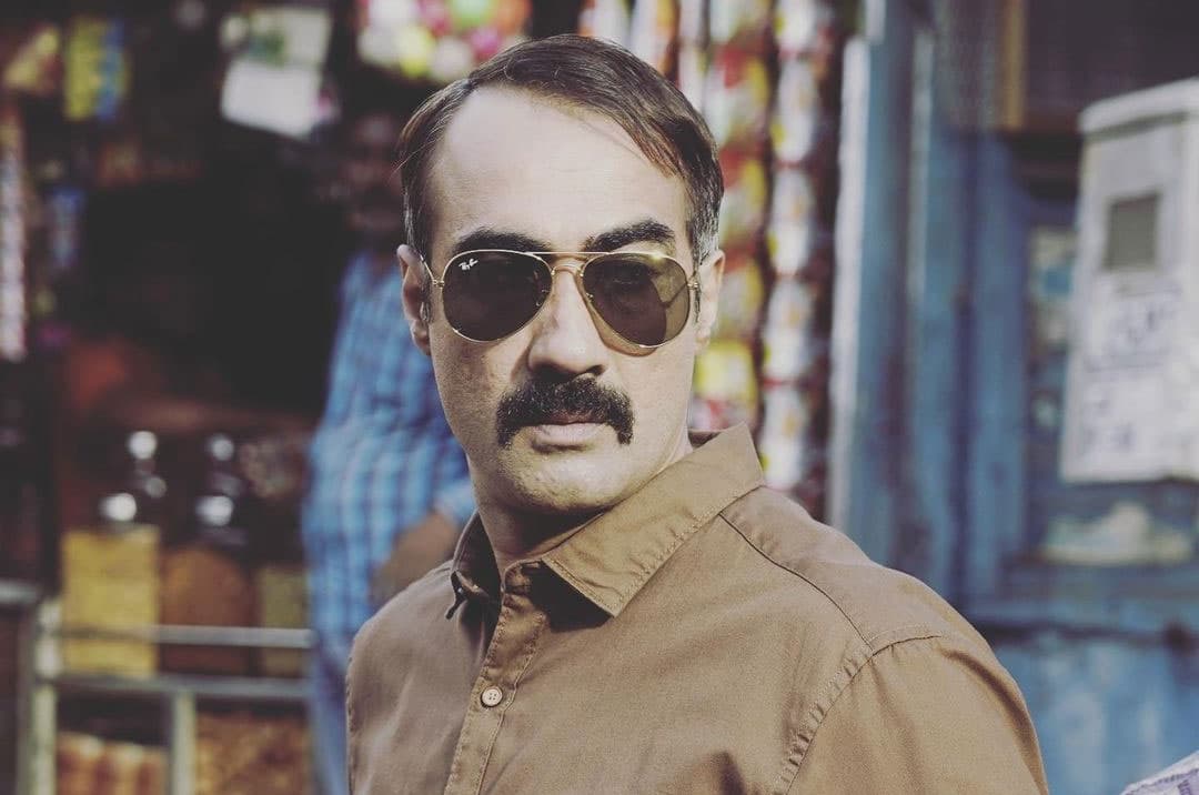 सुपरस्टार्स के ओटीटी प्रोजेक्ट्स से लगातार जुड़ने से Ranvir Shorey को सता रहा है ये डर ...