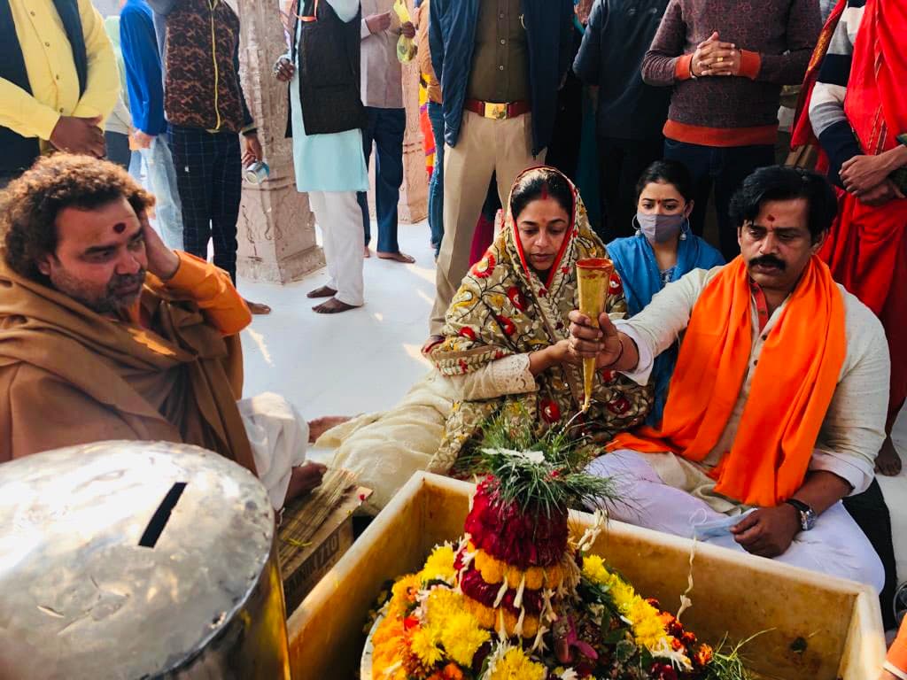 Kashi Film Mahotsav: MP रवि किशन बाबा विश्वनाथ धाम देख मुग्ध, बोले- मेरी तरह करियर बनाने को बच्चे भटकेंगे नहीं Kashi Film Mahotsav: MP रवि किशन बाबा विश्वनाथ धाम देख मुग्ध, बोले- मेरी तरह करियर बनाने को बच्चे भटकेंगे नहीं