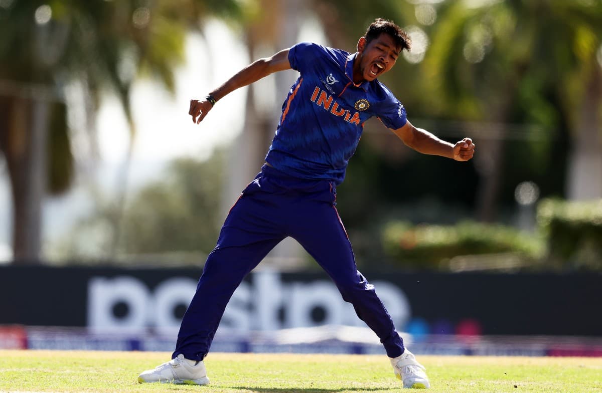 U-19 वर्ल्ड कप: सीआरपीएफ जवान का बेटा बांग्लादेश के खिलाफ बना भारत का हीरो, जानें उनके संघर्ष की कहानी