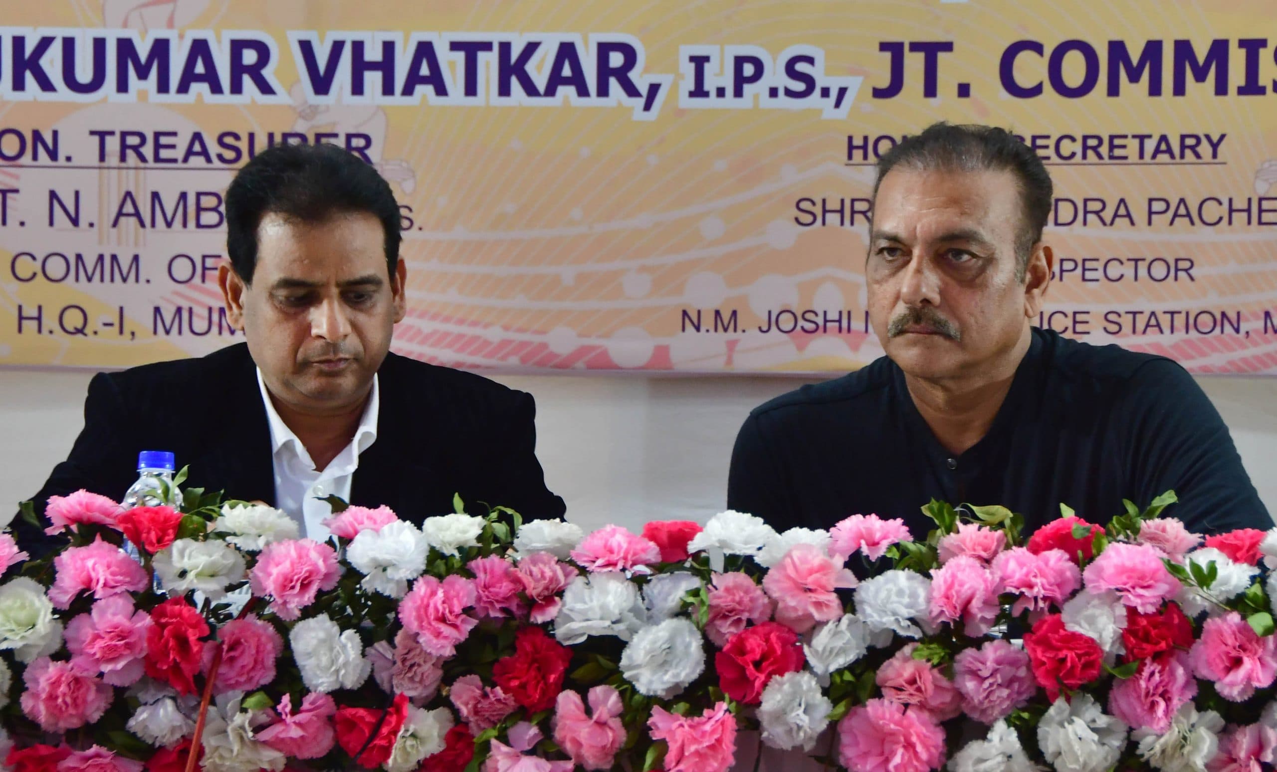 MS Dhoni Retirement: एमएस धोनी के संन्यास पर कैसा था ड्रेसिंग रूम का माहौल, रवि शास्त्री ने किया बड़ा खुलासा