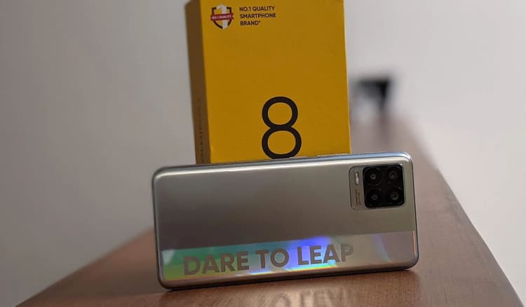 3200 में खरीदें 8GB RAM वाला Realme स्मार्टफोन, ऐसे उठाएं ऑफर का फायदा