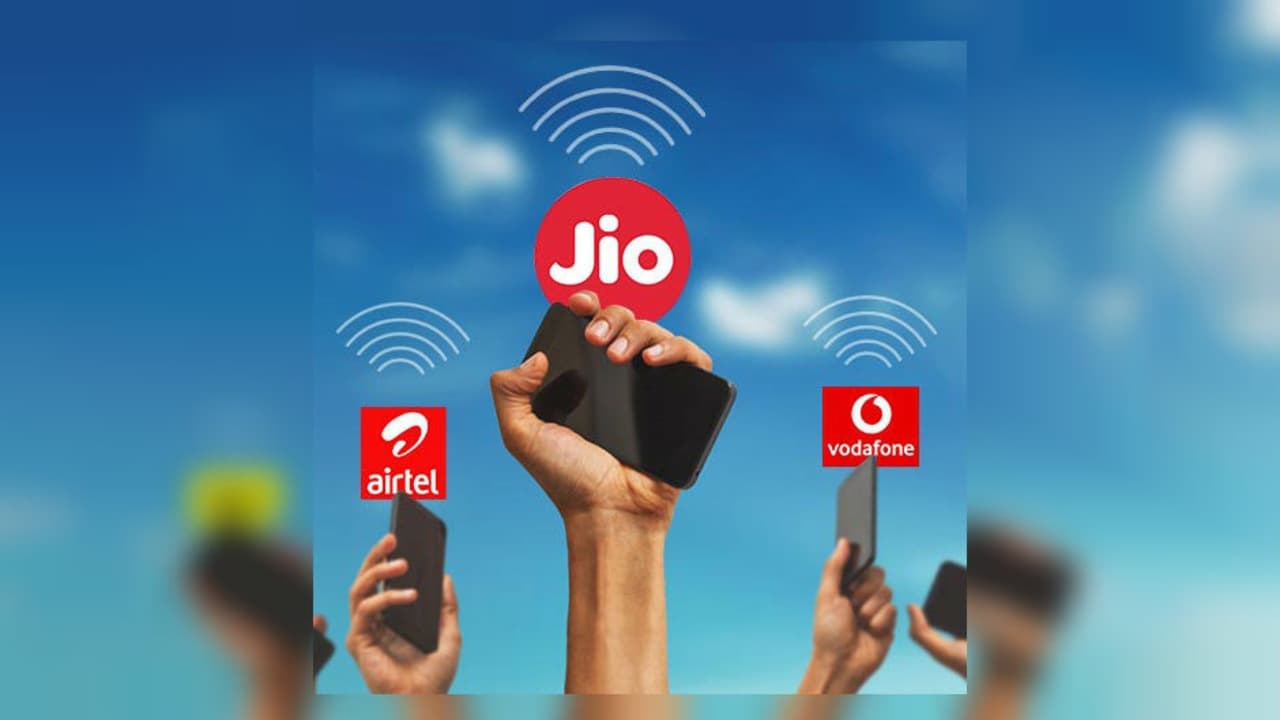 Reliance Jio News: जियो की बादशाहत बरकरार, इस महीने जोड़े 65 लाख यूजर्स