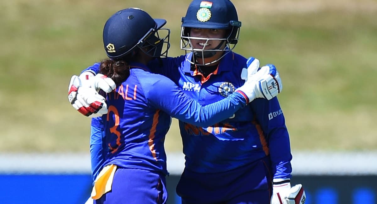 New Zealand vs India: ऋचा घोष ने 14 साल पुराना रिकॉर्ड तोड़ा, फास्टेस्ट फिफ्टी जड़ने वाली पहली भारतीय