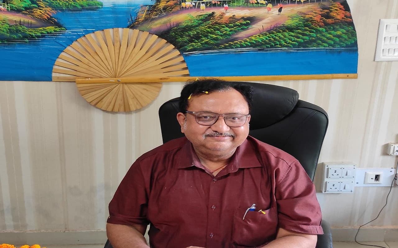 झारखंड: कौन हैं रिम्स के नये प्रभारी निदेशक डॉ राजीव कुमार गुप्ता?