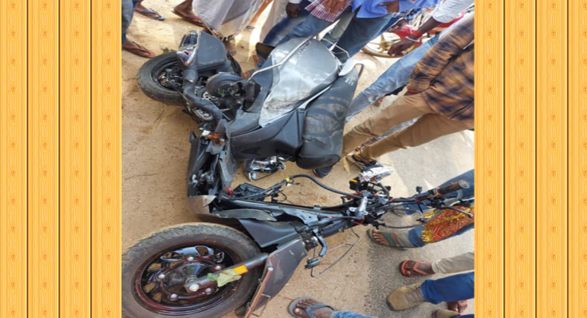 झारखंड में सड़क हादसा, ऑटो पलटने से बाबा बैद्यनाथ मंदिर में पूजा करने आ रहीं बिहार की 11 महिला श्रद्धालु घायल