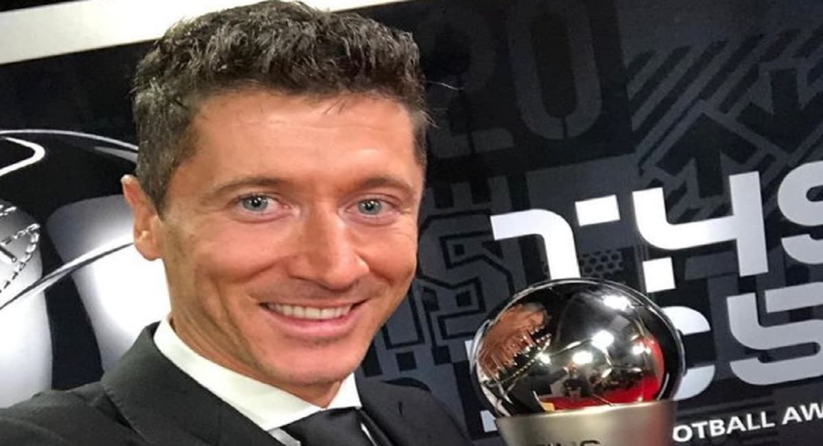 FIFA Best Players: मेस्सी, सालाह को पछाड़कर लेवांडोवस्की ने जीता फीफा के सर्वश्रेष्ठ खिलाड़ी का पुरस्कार