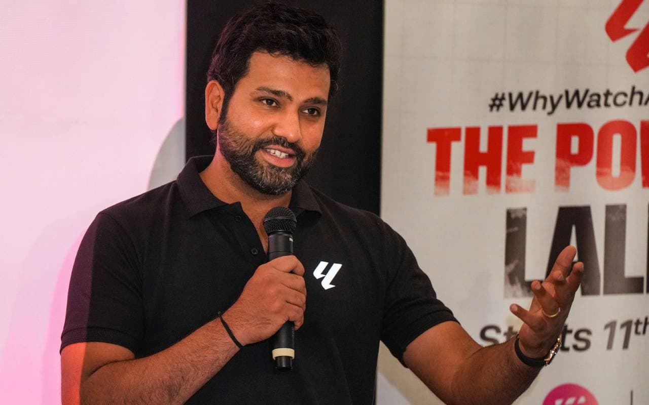 'मेरे को क्या दिखा रहा है, रिव्यू दिखा...', कैमरे के सामने आते ही रोहित शर्मा ने दिया ऐसा रिएक्शन, देखें VIDEO