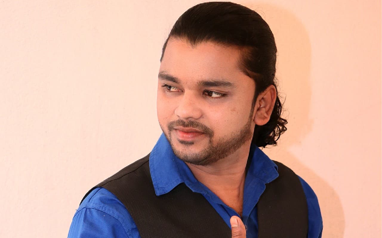 Exclusive: क्षेत्रीय फिल्मों के साथ कदमताल कर रहा झॉलीवुड, बोले नागुपरी अभिनेता रोहित ‘आरके’