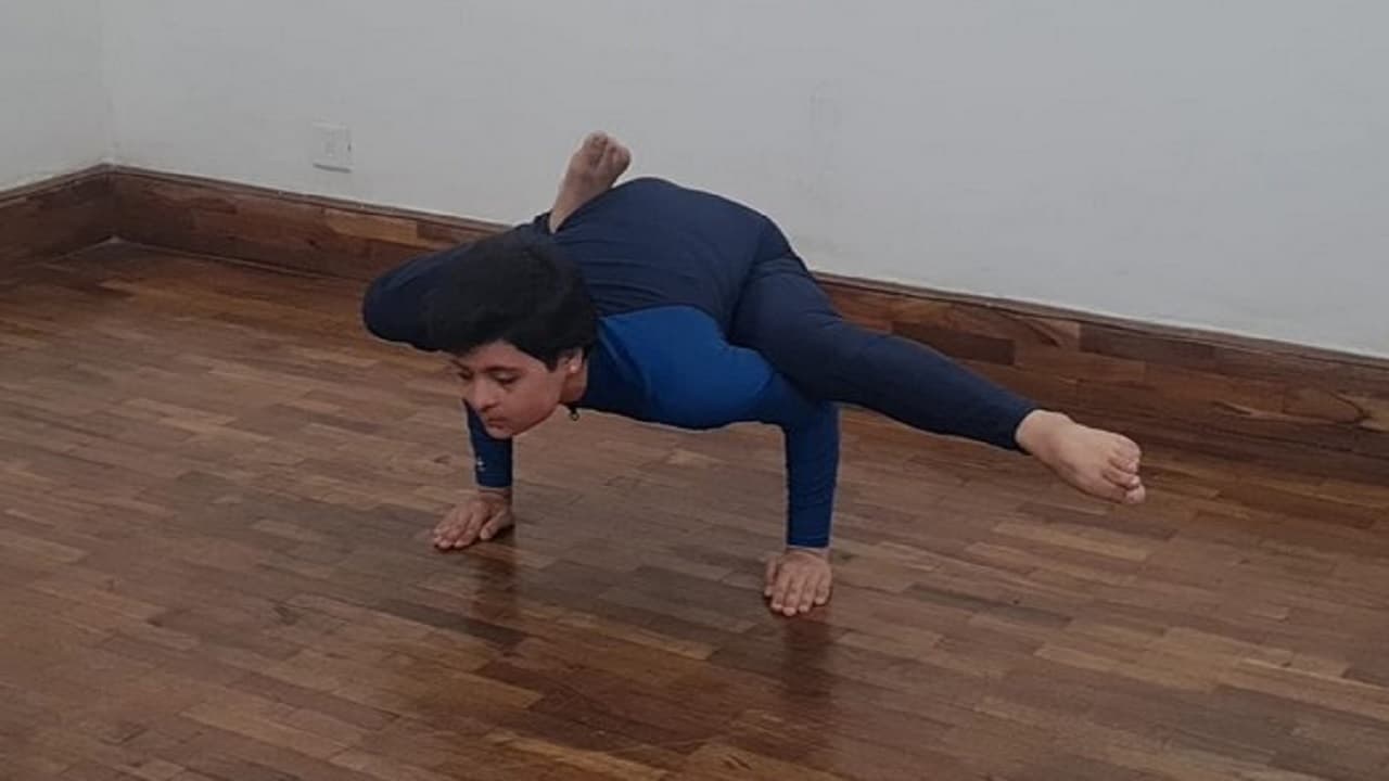 Rubber Girl: डाउन सिंड्रोम से पीड़ित होने पर भी योग में अव्वल है 'रबर गर्ल', पीएम मोदी से मिलीं अन्वी