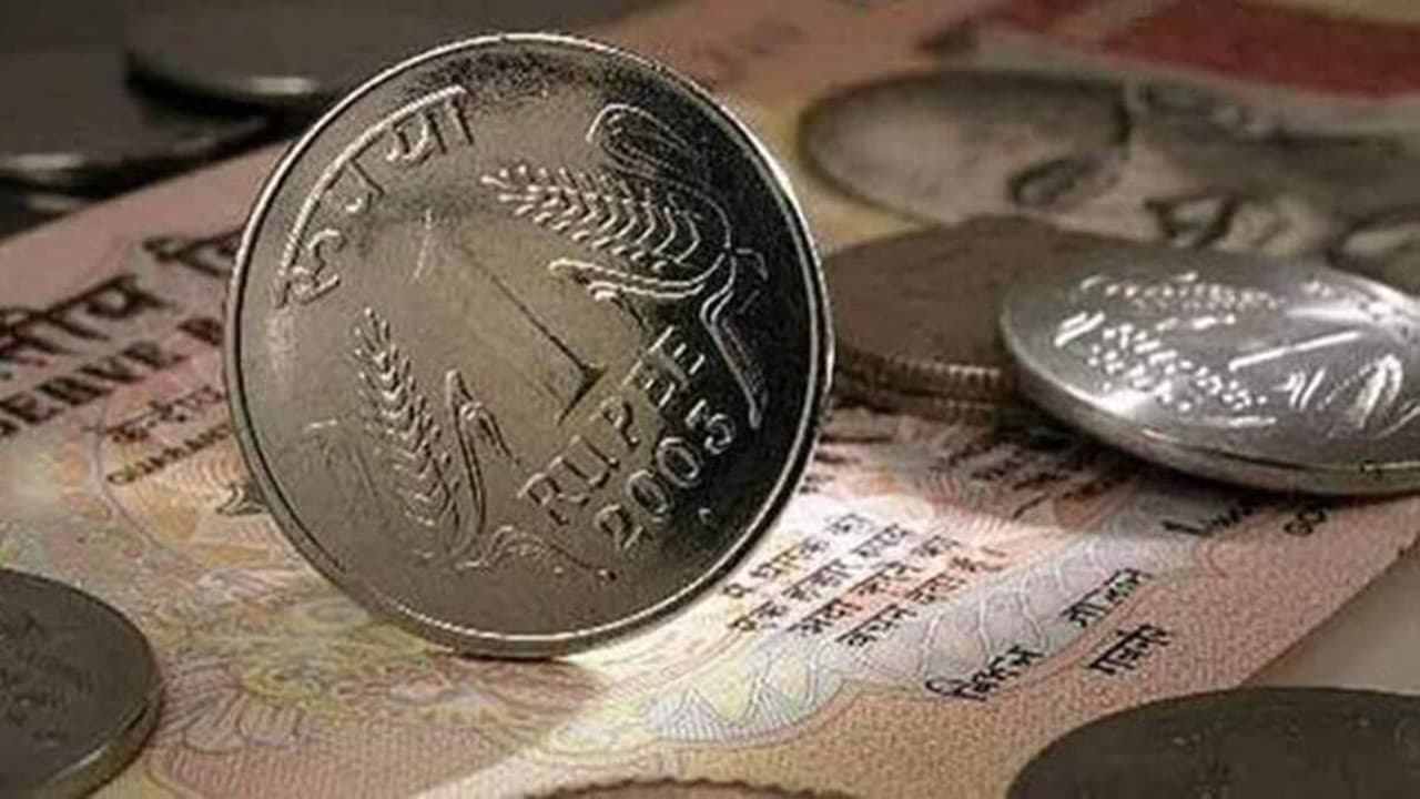 इलेक्टोरल बॉन्ड खरीदकर राजनीतिक पार्टियों को चुनावी चंदा देने वालों को मिलती है टैक्स से छूट, जानिए कैसे?
