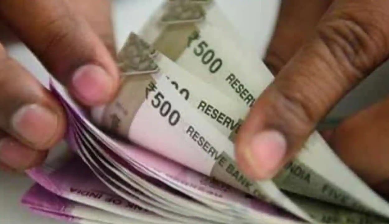 इनकम टैक्स ने 17.92 लाख टैक्सपेयर्स को जारी कर दिया रिफंड, अभी तक आपको मिला या नहीं? ऐसे करें चेक