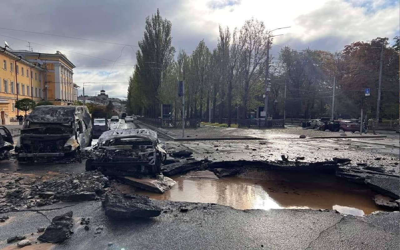 Russia-Ukraine War: यूक्रेन पर रूस का भीषण हमला, मिसाइल और रॉकेट अटैक में 8 लोगों की मौत, भयंकर तबाही