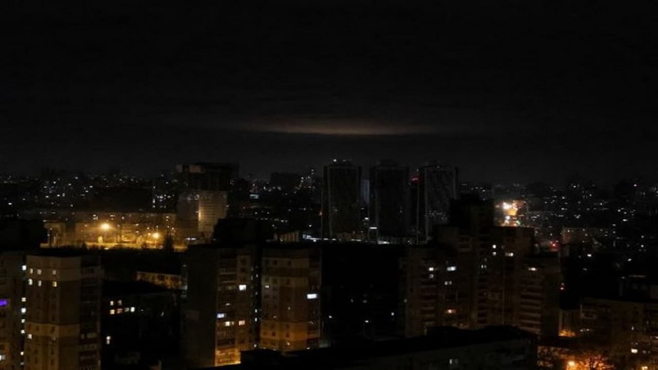 Russia Ukraine News: रूस ने तेज किए हवाई हमले, यूक्रेन की राजधानी कीव में एयर अलर्ट