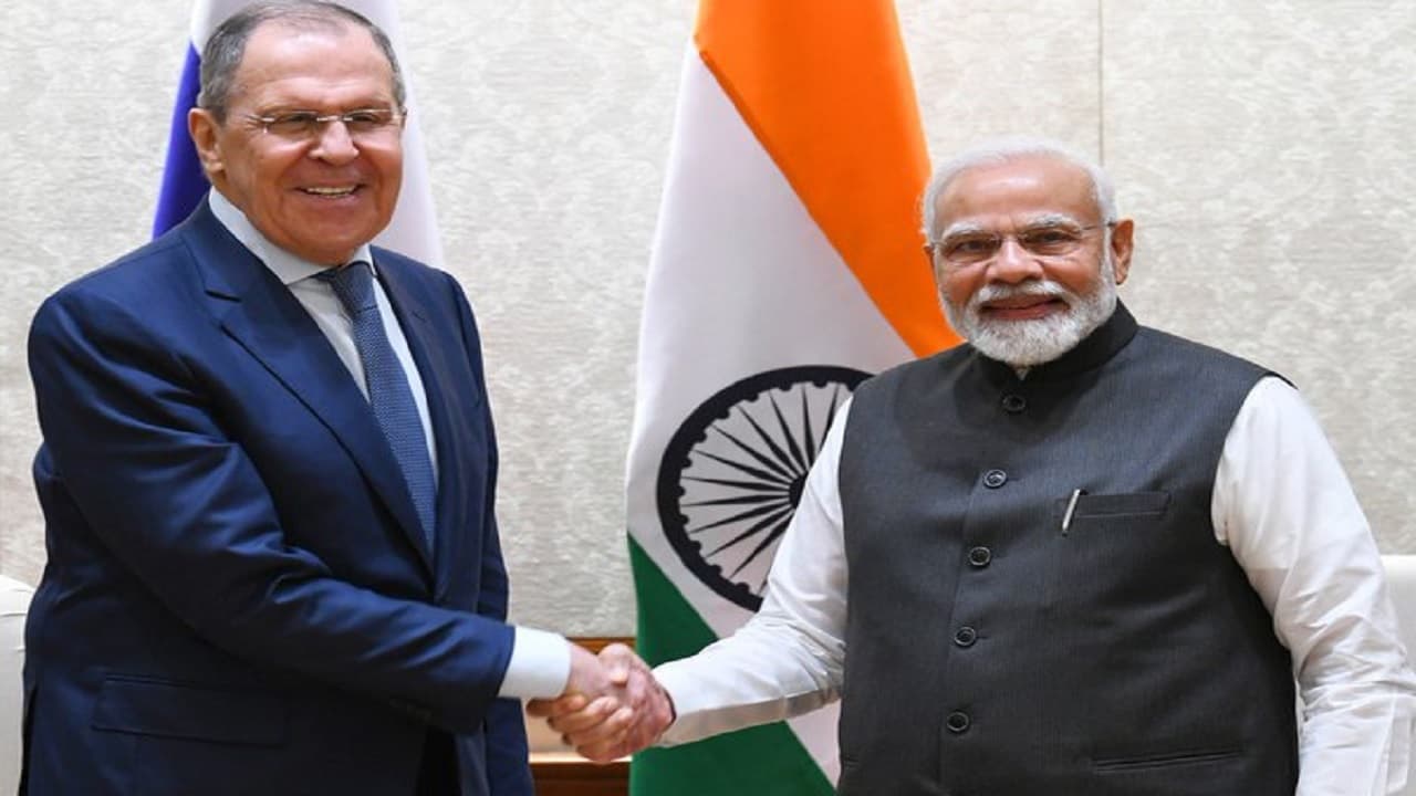 Russia Ukraine War : जल्द समाप्त हो युद्ध, PM मोदी ने रूसी विदेश मंत्री से मुलाकात के दौरान दोहराई बात