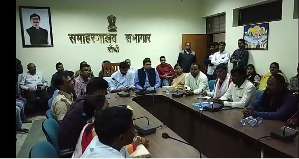 कोरोना इफेक्ट : उपायुक्त बोले अगर वायरस कम्यूनिटी स्टेज तक पहुंचा तो लगेगी धारा 144