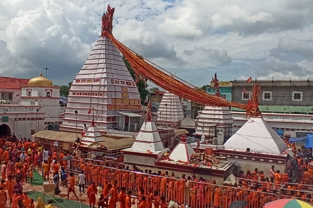 बासुकिनाथ धाम: सावन सोमवारी व नागपंचमी पर दिखा शिवलोक का नजारा, 1.35 लाख से अधिक कांवरियों ने किया जलाभिषेक