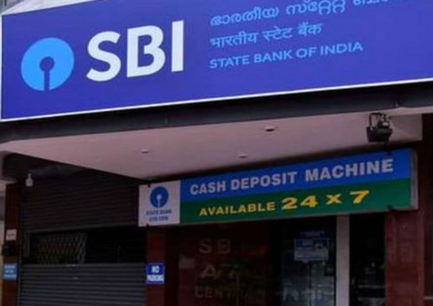 SBI ने सेविंग्स अकाउंट्स में मिनिमम बैलेंस रखने की बाध्यता की खत्म, सबको मिलेगी जीरो बैलेंस की सुविधा