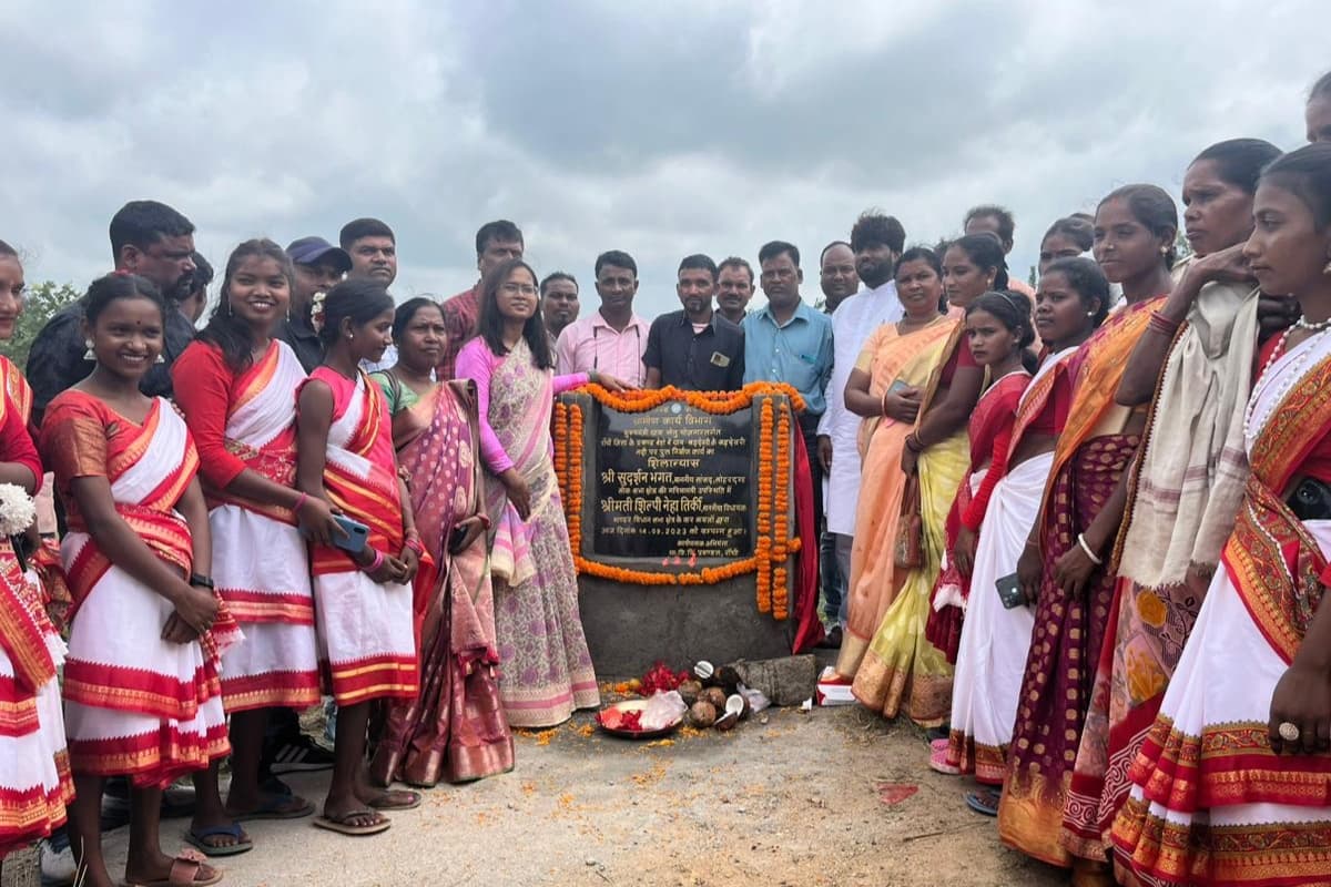 झारखंड का रोल मॉडल बनेगा बेड़ो, पुल, पुस्तकालय भवन व चहारदीवारी का शिलान्यास कर बोलीं विधायक शिल्पी नेहा तिर्की