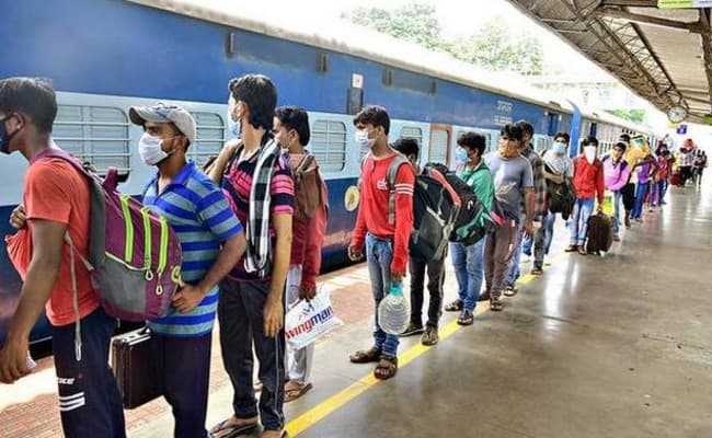 lockdown : 932 श्रमिक स्पेशल ट्रेनों के जरिए 1 मई से अब तक 11 लाख से अधिक प्रवासी अपने घर पहुंचे