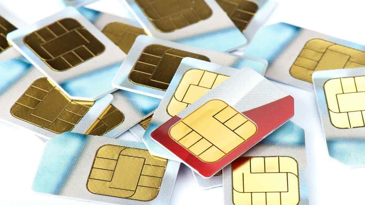 SIM Card New Rules: 1 अक्टूबर से बदल रहा सिम कार्ड का यह नियम; Jio, Airtel, Voda, BSNL यूजर्स ध्यान दें
