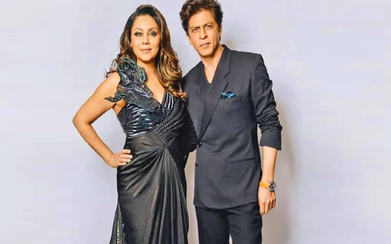 शाहरुख खान को छोड़कर इस शख्स के साथ जमकर नाचीं गौरी खान, सोशल मीडिया पर ताबड़तोड़ वायरल हो रहा VIDEO