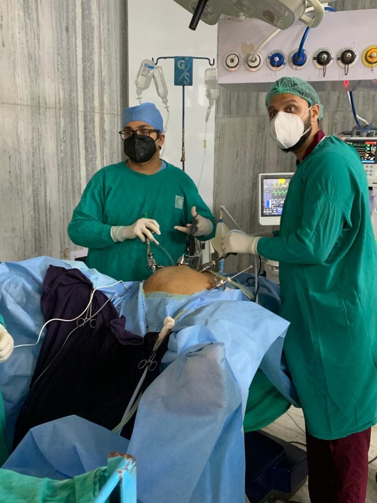 चार घंटे का ऑपरेशन करके पीजी के डॉक्टरों ने बचायी मालदा के प्रमोटर की जान