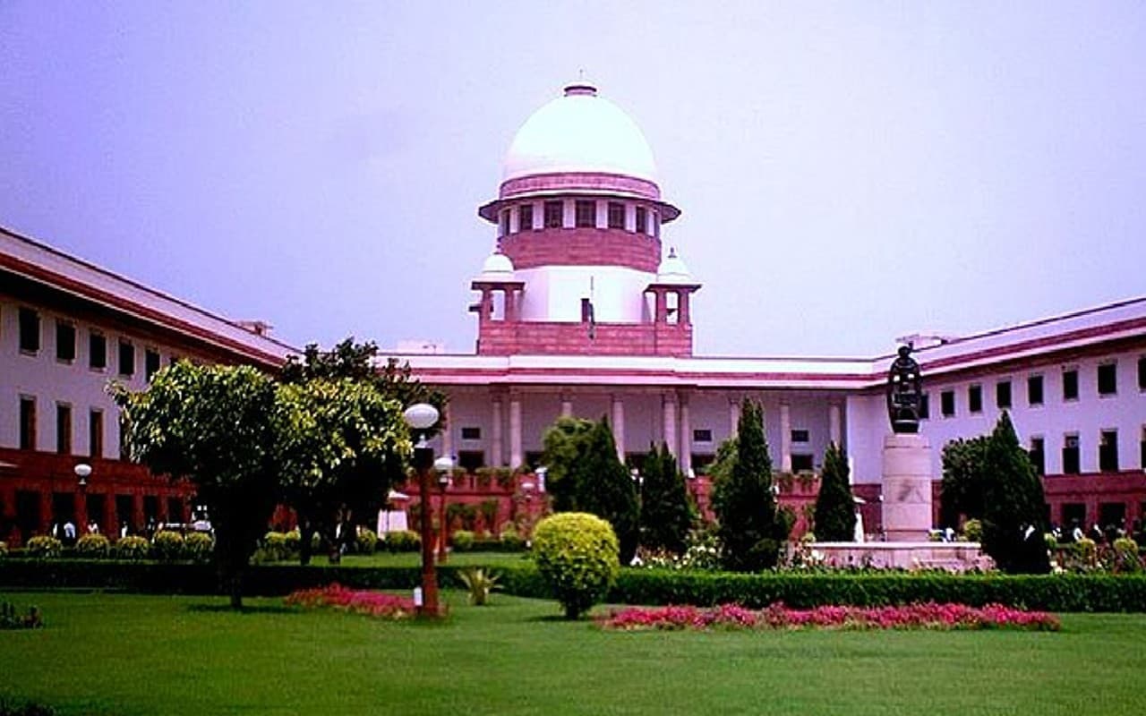 Bilkis Bano Case: बिलकिस बानो मामले में 11 दोषियों की रिहाई के खिलाफ SC में चुनौती, जानें पूरा मामला